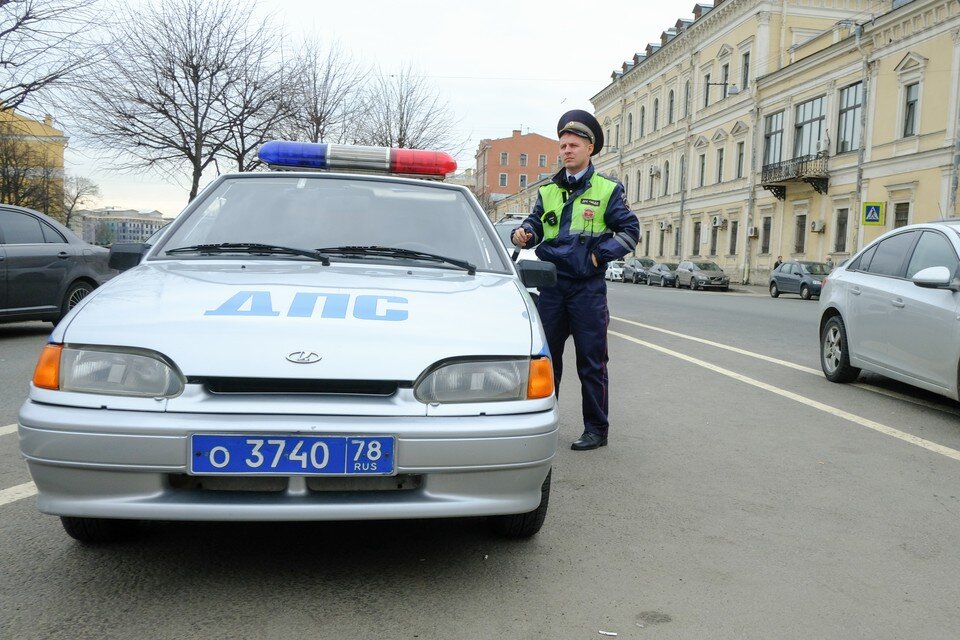     Число угонов в Петербурге сократилось в восемь раз. Артем КИЛЬКИН (архив)