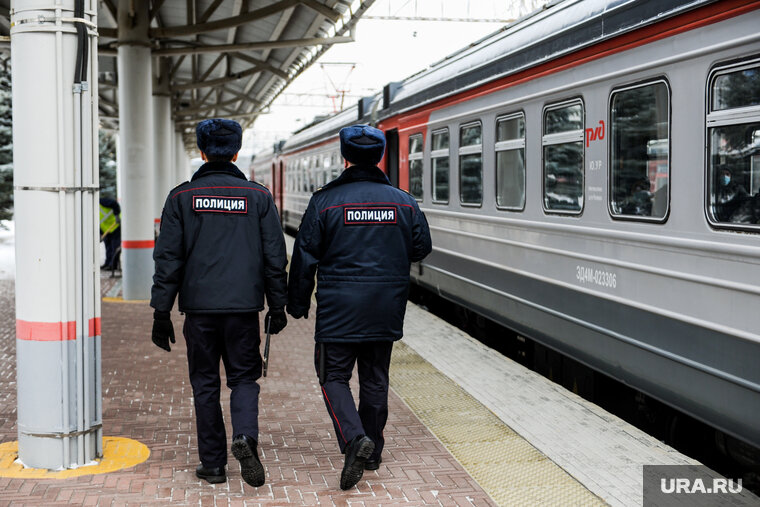    В Тюменский линейный отдел МВД РФ на транспорте набирают молодых сотрудников