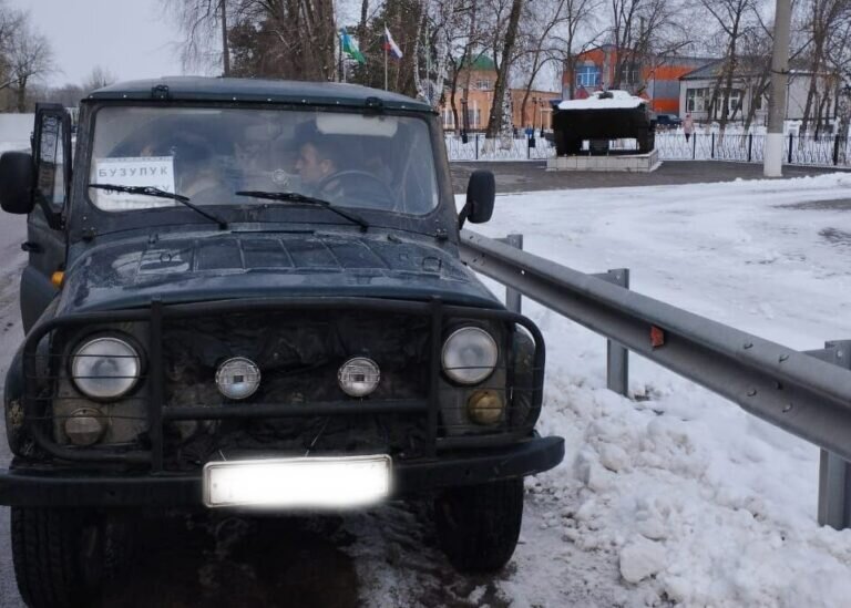    Из Бузулукского района на передовую для наших бойцов отправили УАЗ Кристина Просвиркина