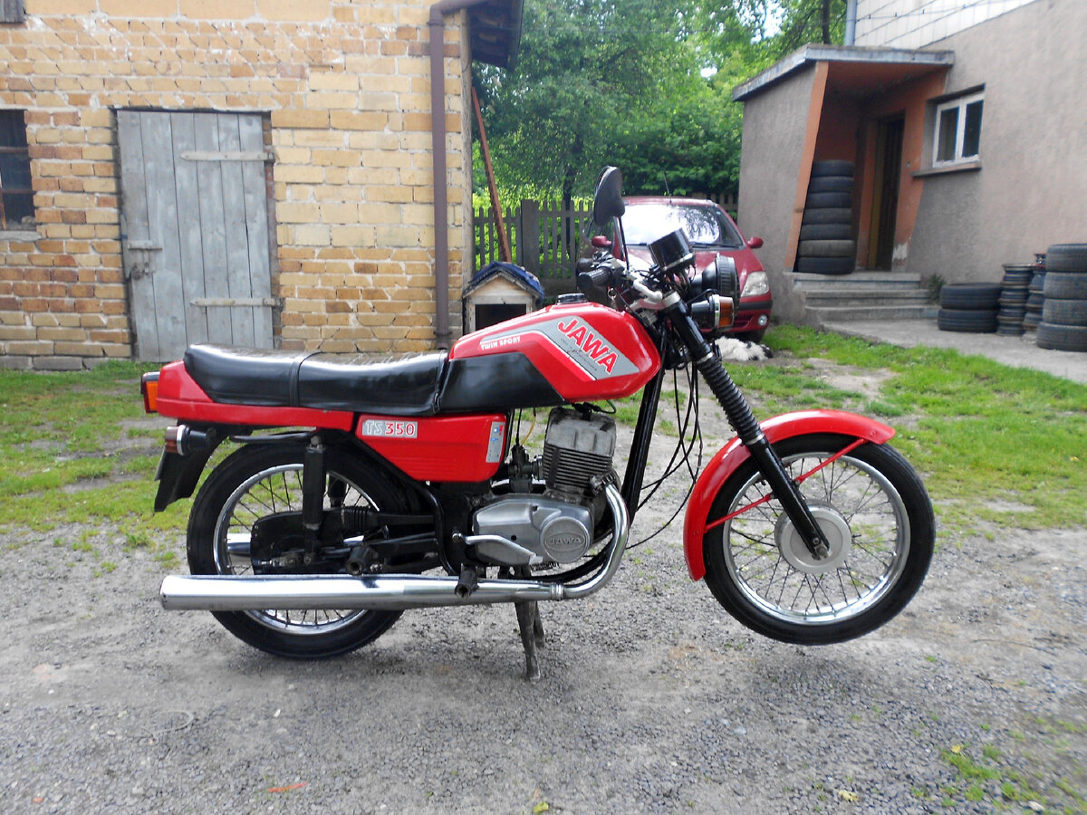 Jawa 350 Twin Sport