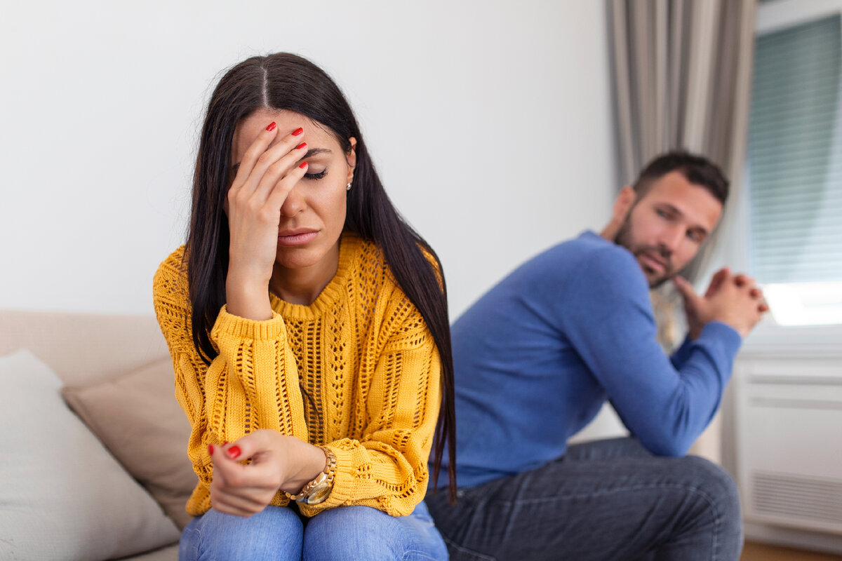 Изображение от <a href="https://ru.freepik.com/free-photo/annoyed-couple_3418733.htm#page=2&query=%D1%81%D1%81%D0%BE%D1%80%D0%B0&position=12&from_view=search&track=aitestb">Freepik</a>