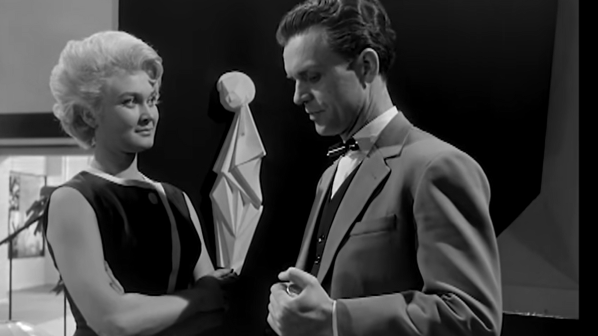 Кадр из фильма "Люди и звери". Должна быть в женщине не только красота.