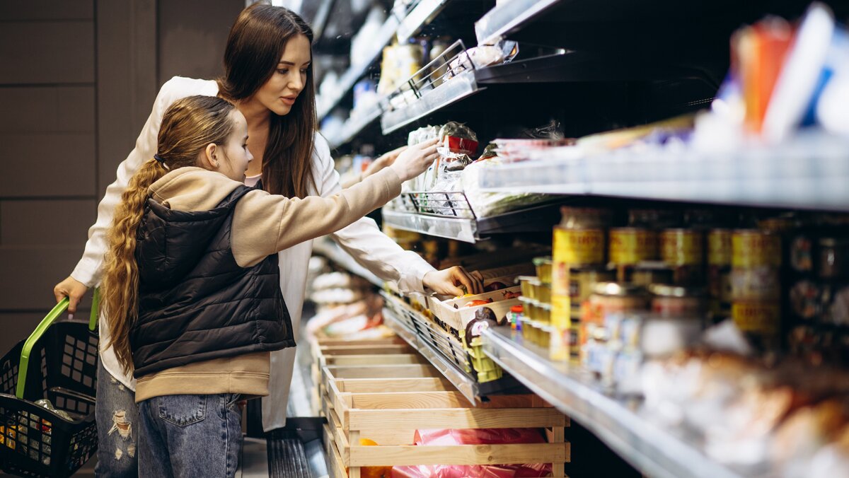    Жители Югры могут блокировать покупку продуктов с истекшим сроком годности