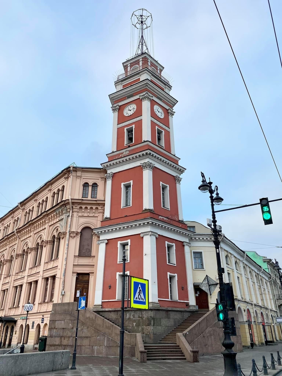 Башни Санкт-Петербурга. Известные и не очень