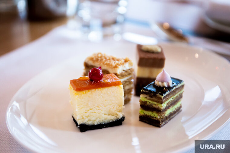    Отказаться от сладкого будет проще, если домочадцы проявят солидарность