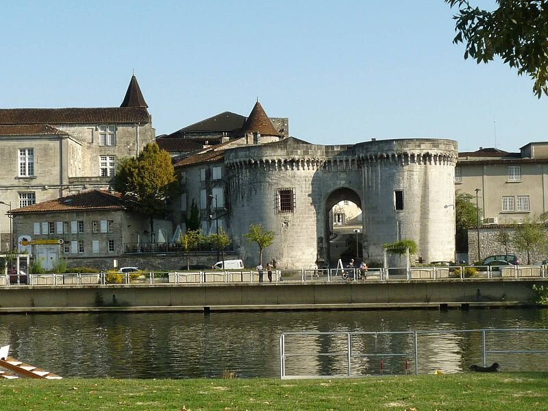 porte St-Jacques, Cognac (16), France 
Jack ma
