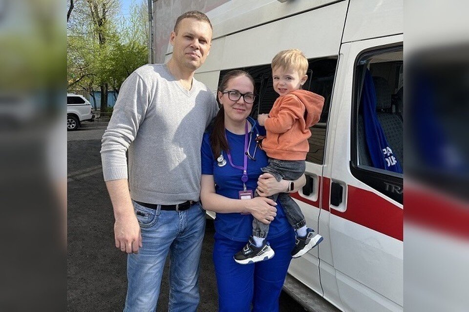     Служба на скорой связала сердца фельдшера и водителя. Фото предоставлено героем публикации