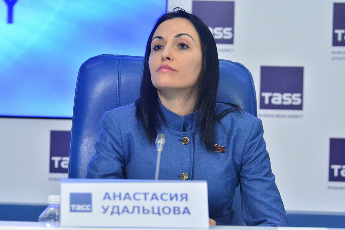 ДЕПУТАТ ГОСДУМЫ АНАСТАСИЯ УДАЛЬЦОВА. ФОТО: ПАВЕЛ КАШАЕВ/GLOBALLOOKPRESS.