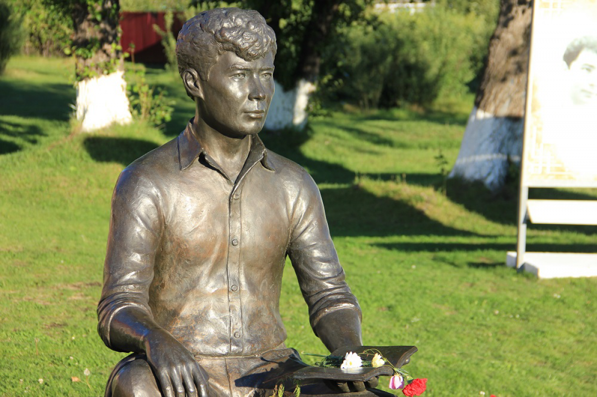    Солнце в аистовом гнезде. Театр как предчувствие в творчестве Вампилова