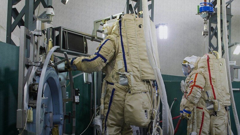   globallookpress.com Roscosmos