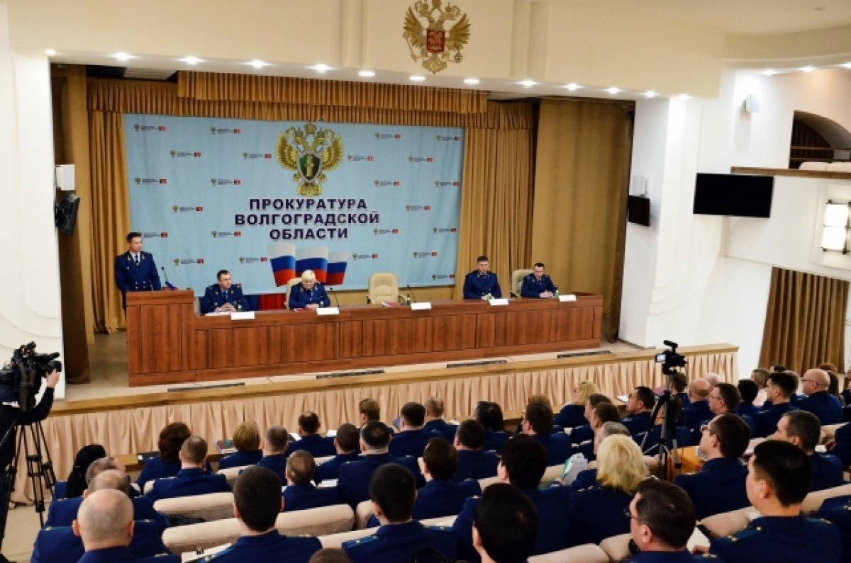    В Волгоградской области стали реже грабить, но чаще насиловать