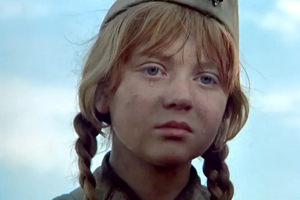 Татьяна Божок — актриса, которую помнят все. Она всегда играла робких, наивных, застенчивых девушек, у которых не ладится с личной жизнью.-3