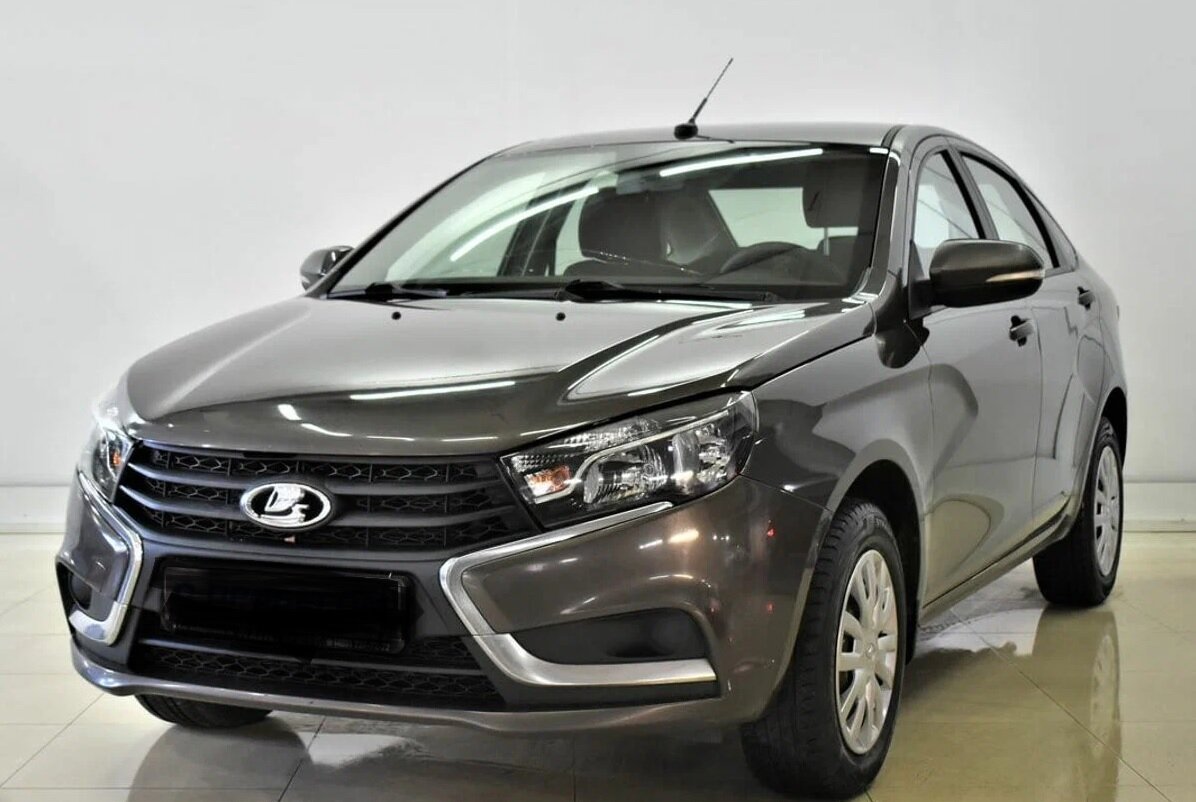 Лада Веста.