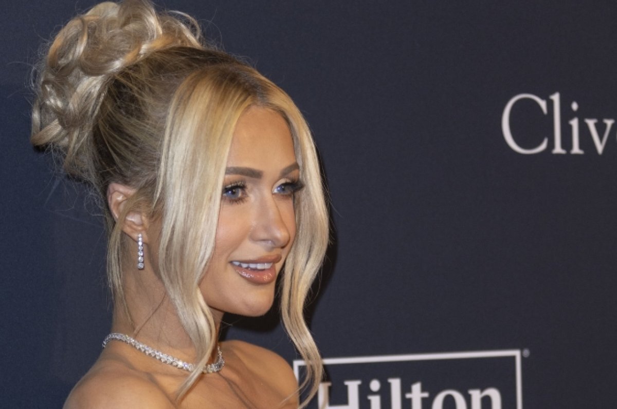    Пэрис Хилтон поделилась сомнениями в своей сексуальности