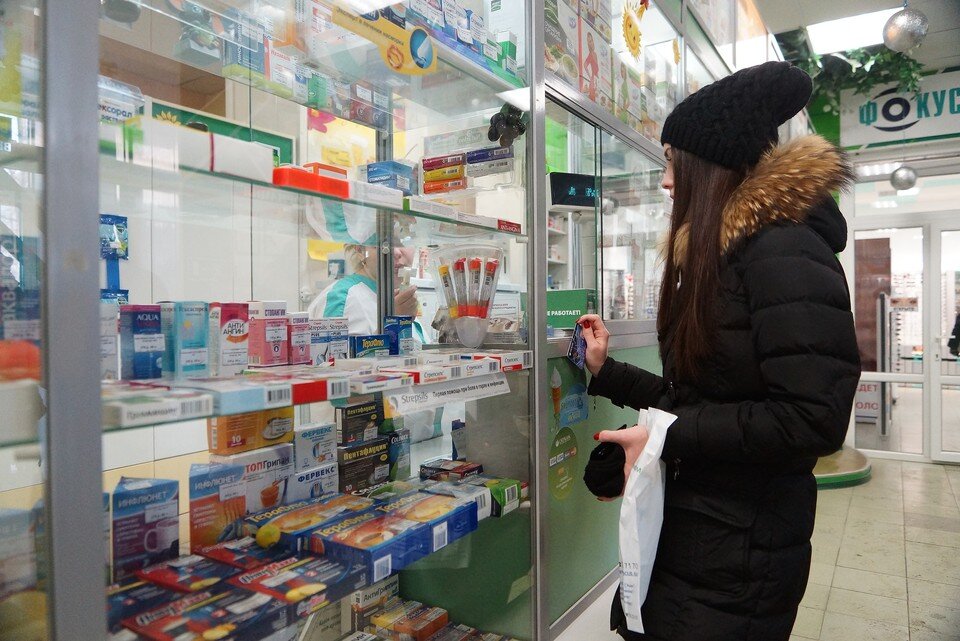     В Екатеринбурге за минувшую неделю зарегистрировали 15,8 тысяч случаев заражения ОРВИ Алексей БУЛАТОВ