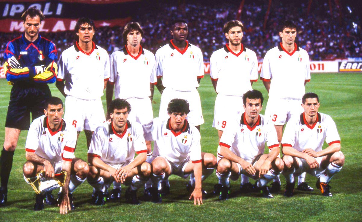 Финал лиги чемпионов уефа 1993. Цска барселона 1992. Лига чемпионов 1993. Финал лч 1992. Финал лч 1992.
