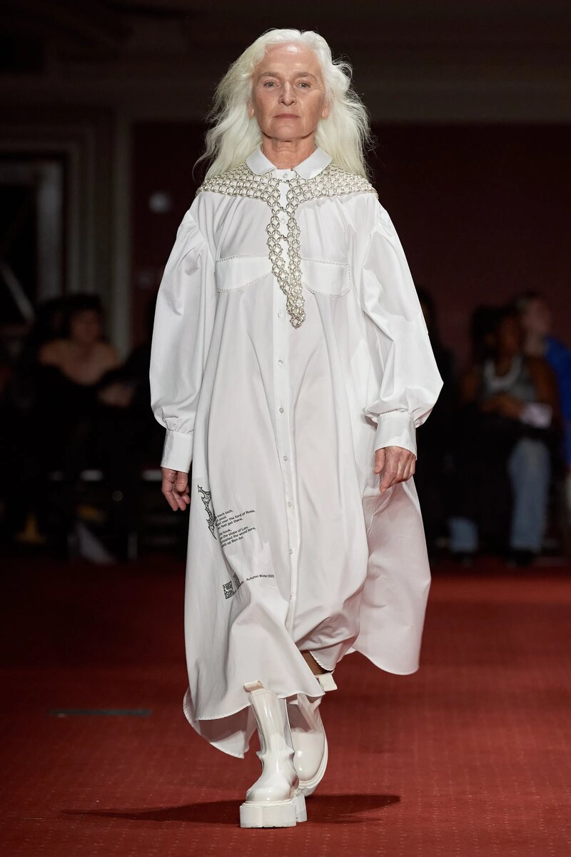 неделя моды 2023. неделя моды 2023. неделя моды в лондоне. модельер показ коллекции. неделя моды в лондоне 2024.