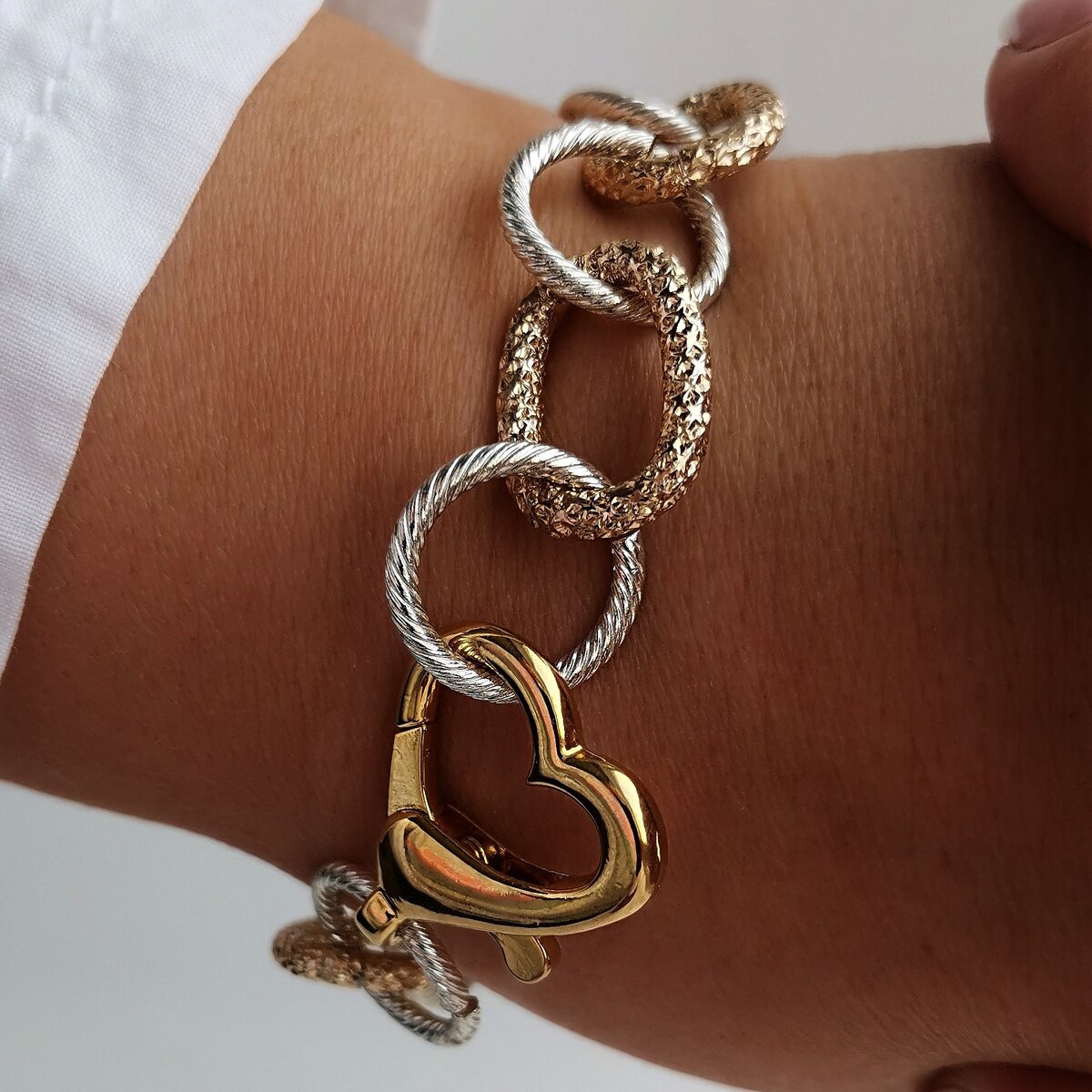 Браслет женский на руку из цепи, дизайн LARA.FA jewelry