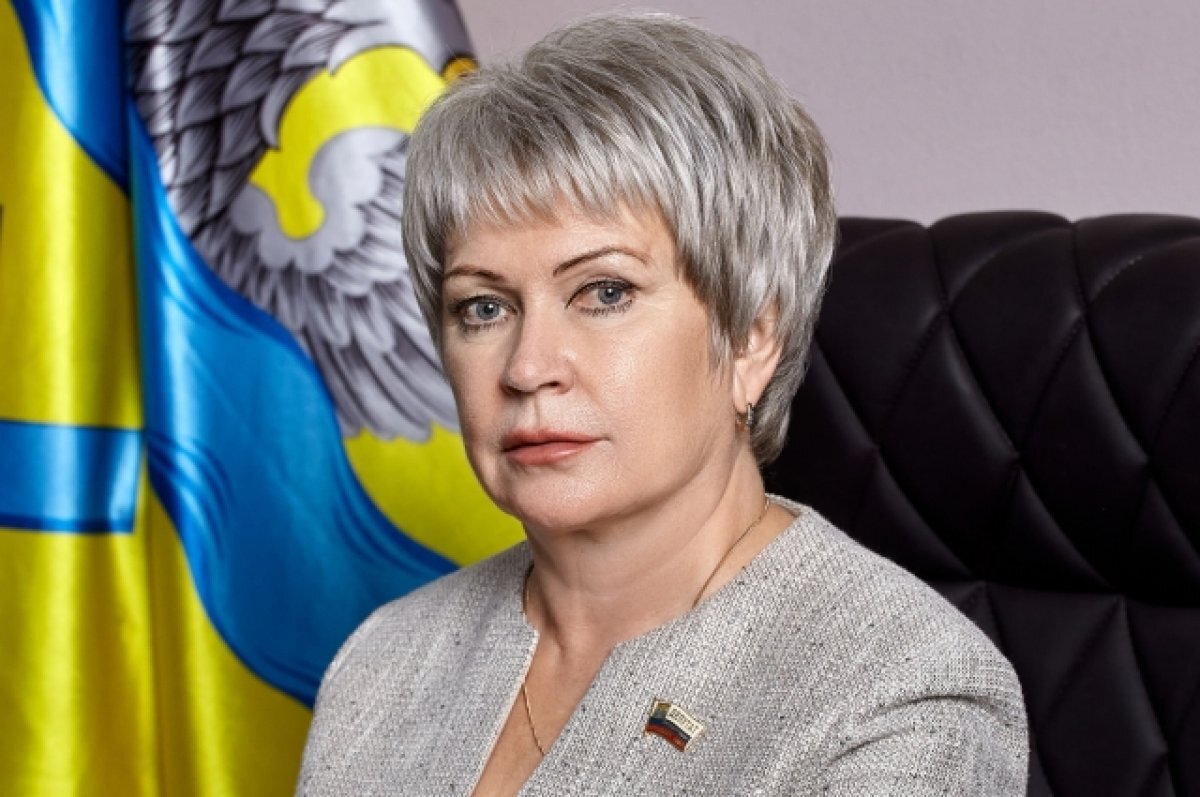    Председатель Оренбургского городского Совета Ольга Березнева поздравила оренбуржцев с Днем защитника Отечества.