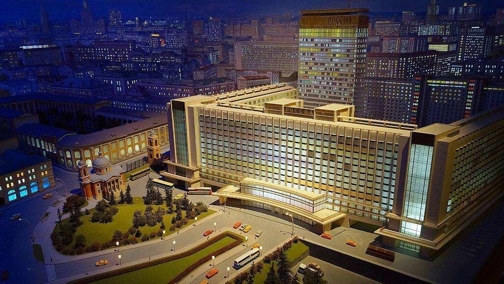 Как выглядит гостиница россия