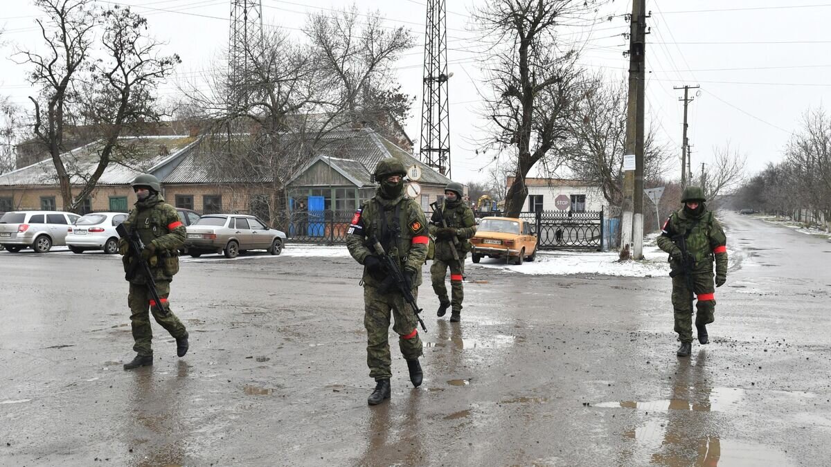    Патрулирование населенных пунктов военной полицией в Запорожской области© РИА Новости