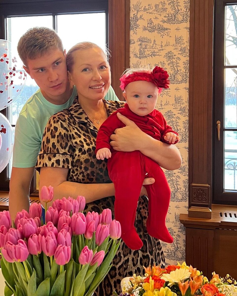 Листайте вправо, чтобы увидеть больше изображений