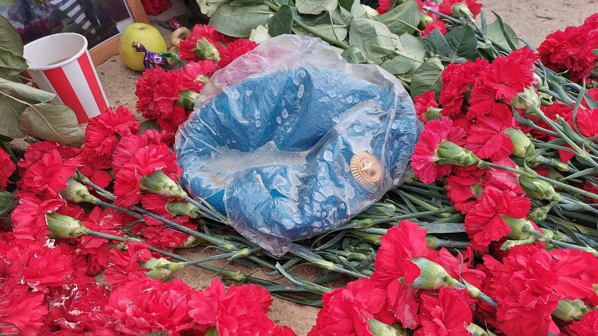     С бойцом простились в Лангепасе.