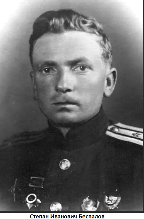 Степан Иванович Беспалов (1912 - 1967) комбриг 39 танковой бригады. http://tankfront.ru/ussr/persons/col/BespalovSI.html