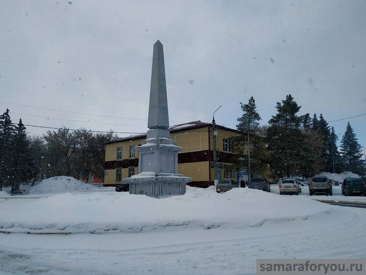 Памятник мемориал