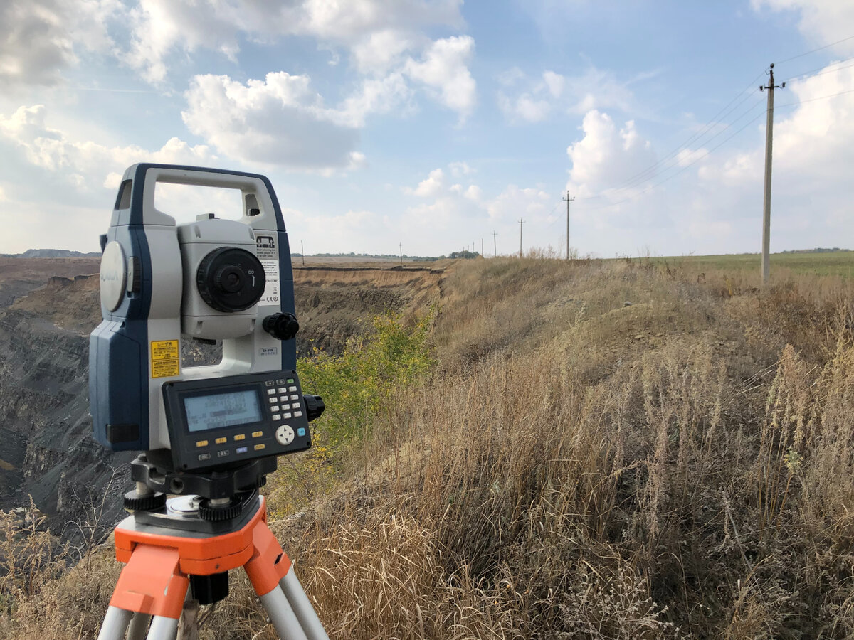 Обваловка, Борт карьера.