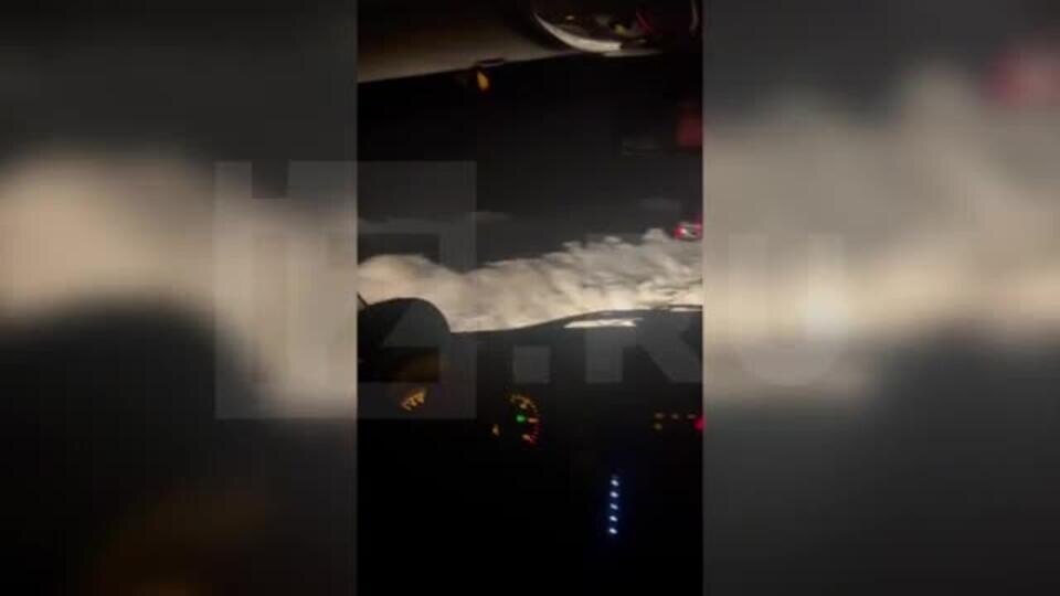    Из-за протестов в Тбилиси на границе с РФ образовалась пробка