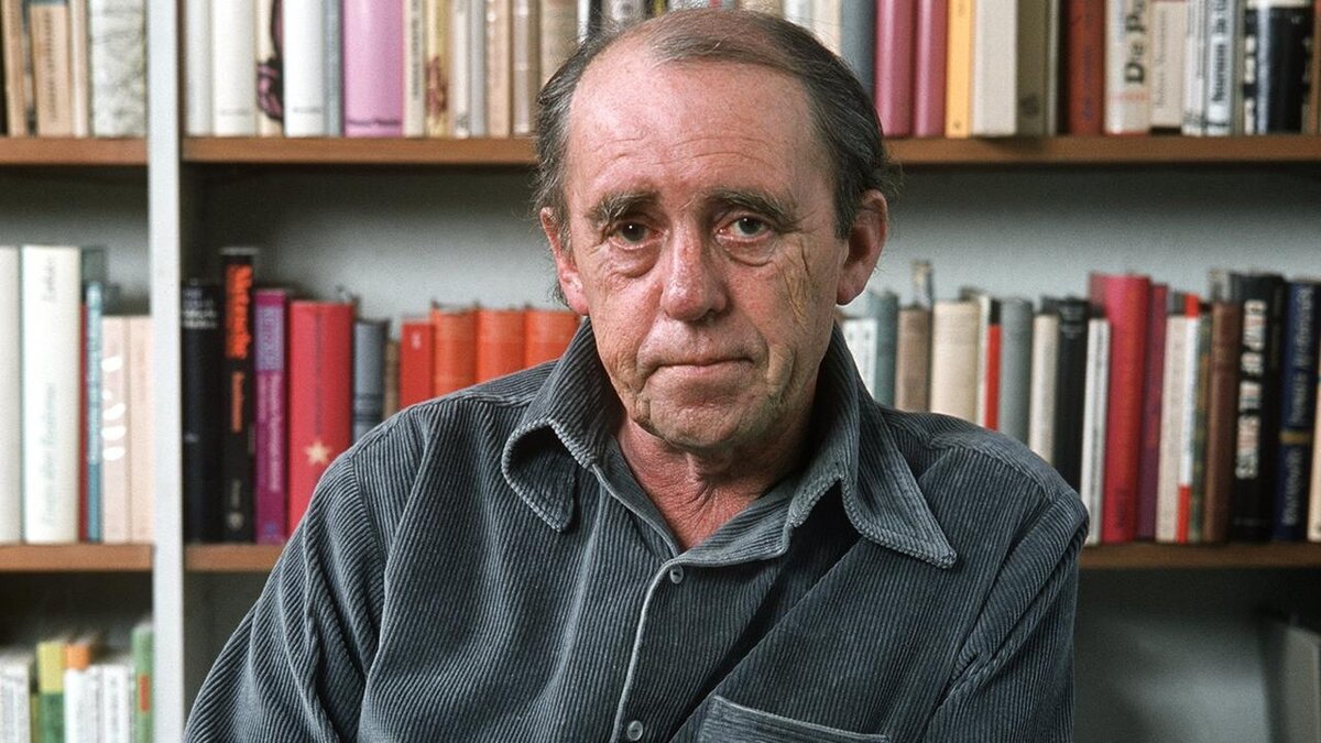 Генрих Бёлль, источник Яндекс картинки.