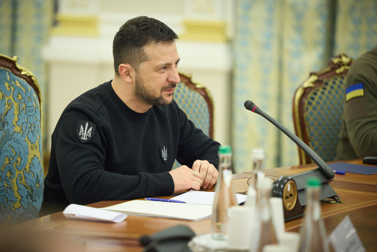    Владимир Зеленский призвал усилить давление на РФ во всех аспектах