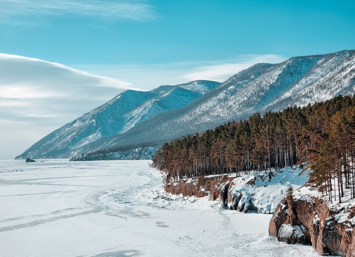 Алтан Хада Ольхон скульптор