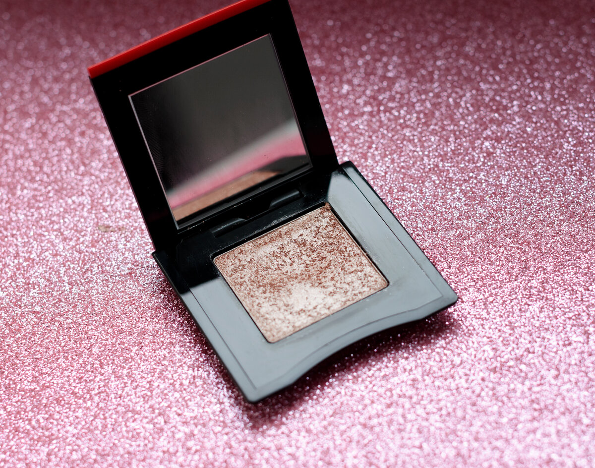 Shiseido Pop Powder Gel Eye Shadow 
