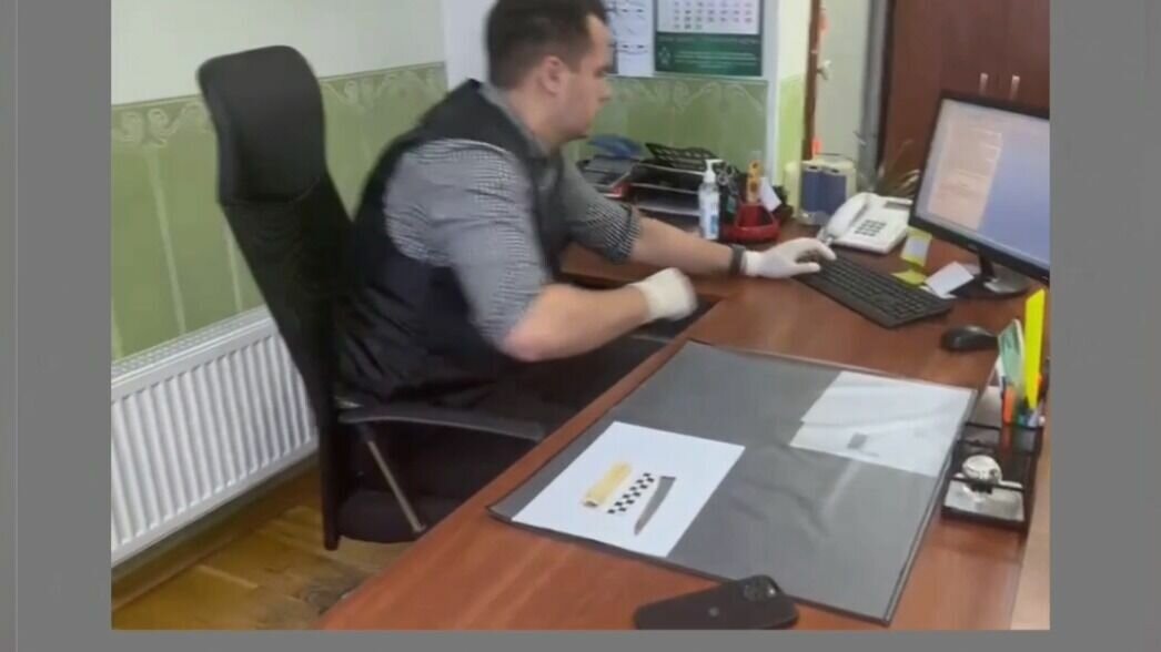     В Ставропольском крае огласили приговор гражданину соседнего государства, который убил своего знакомого и пытался лишить жизни еще одного человека, сообщили в региональной прокуратуре.