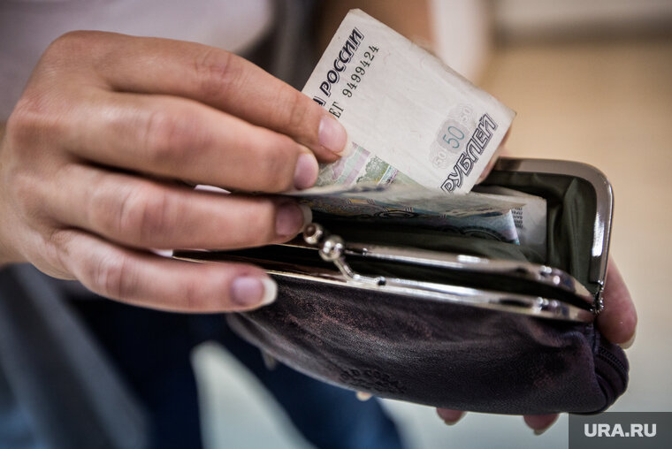    Чтобы добраться из Заболотья до «большой земли», жителям придется платить по повышенному тарифу