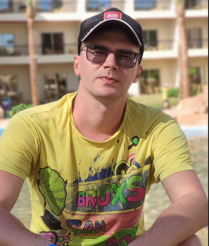 Константин Пруссаков, участник торгов