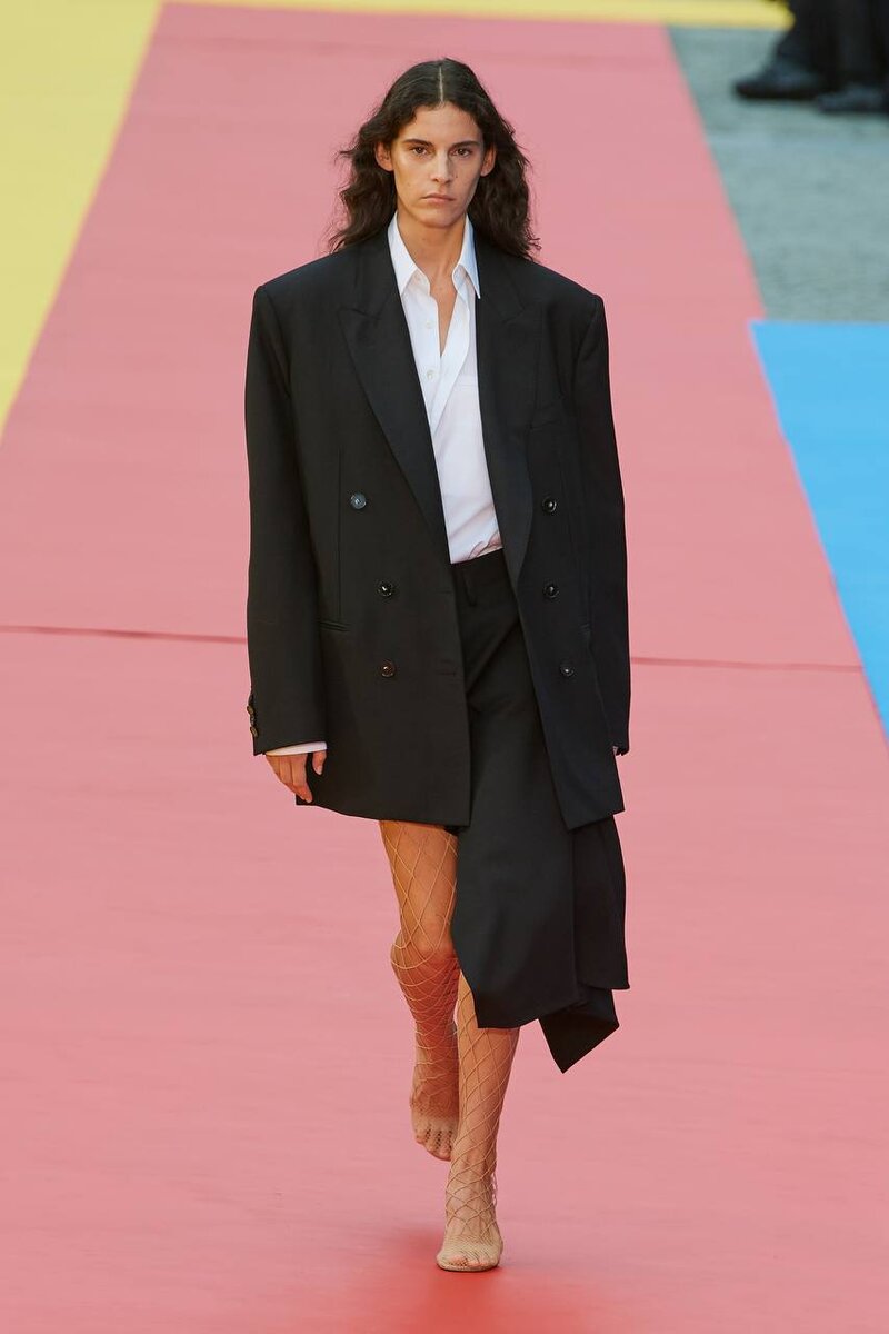 Источник фото: Vogue Runway, показ Stella McCartney
