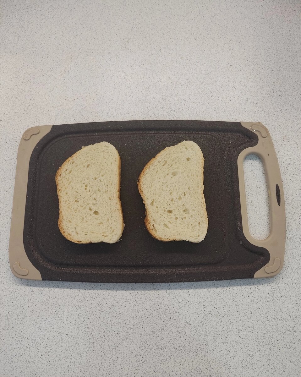 Толщина хлеба на фото 1,5см-регулируйте толщину в зависимости от ваших предпочтений.
