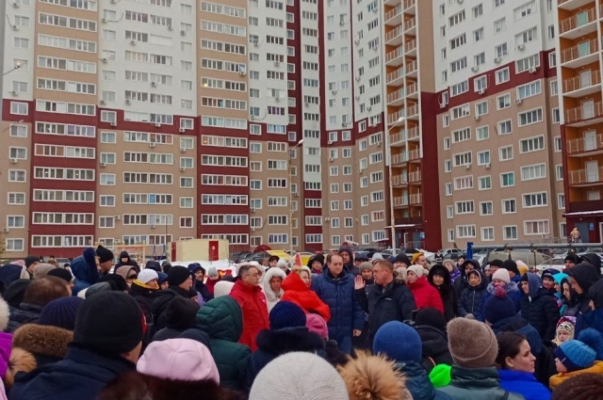    Жители ЖК «Победа» в Оренбурге 7 лет ждут школу и детский сад.