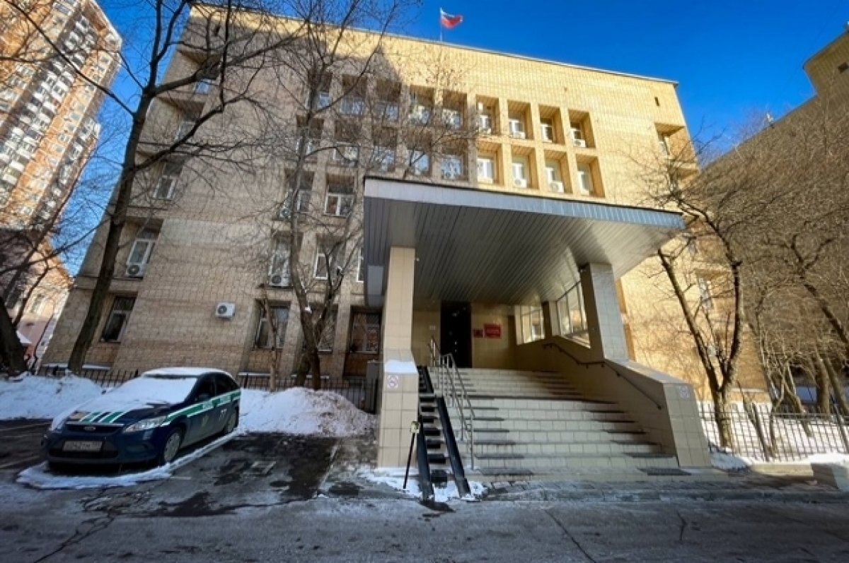    Омичка хочет взыскать с перевозчика миллион рублей за отлетевшее колесо