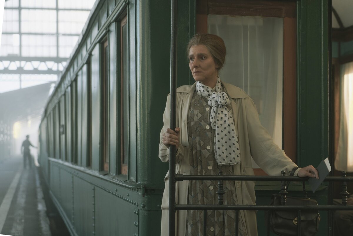 Мариэтта Цигаль-Полищук в роли Фаины Раневской (фото А.Андриевич) 