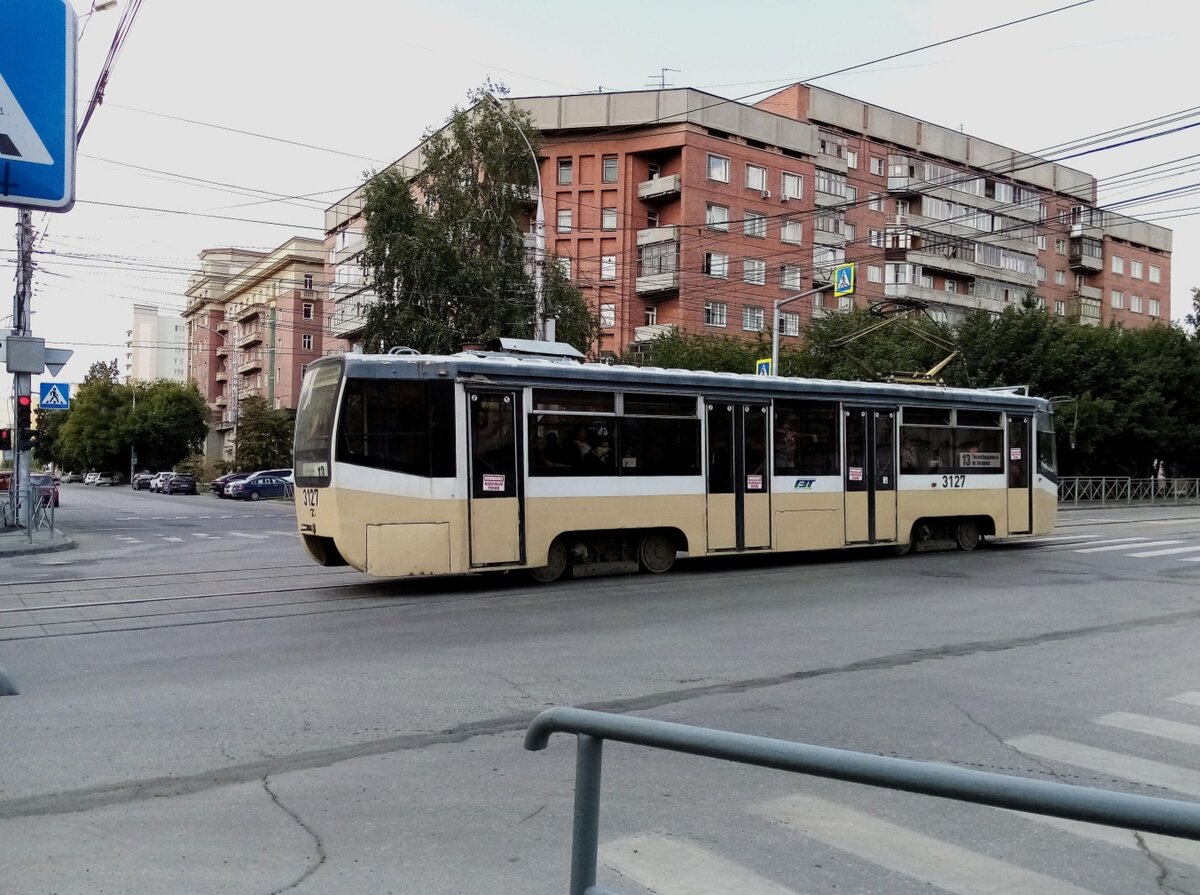 Движение 13 трамвая. Трамвай 13 Новосибирск. Маршрут 13 трамвая Новосибирск. Трамвай 3128 Новосибирск. Легендарный 13 трамвай Новосибирск.