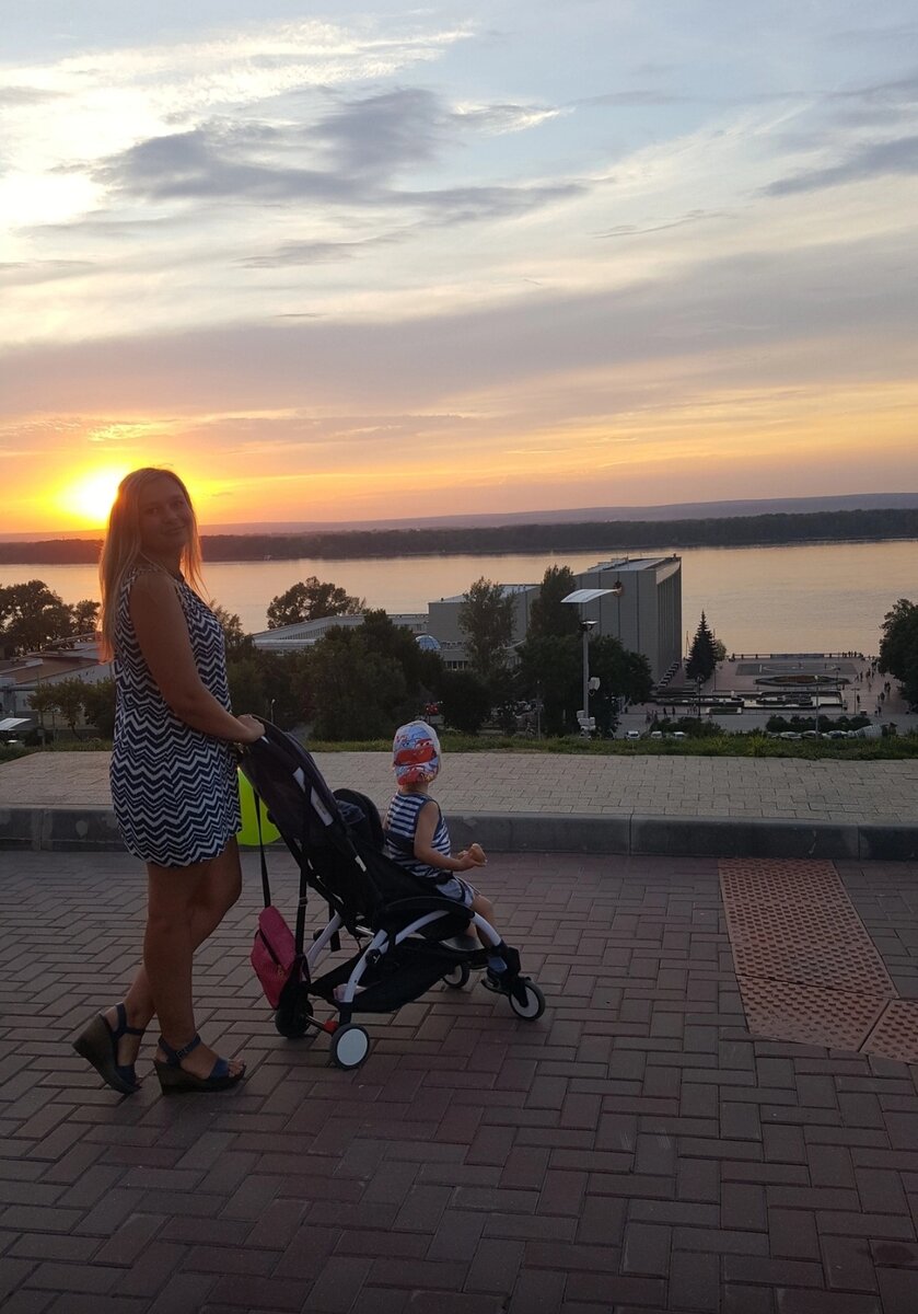 Фото автора с любимой коляской