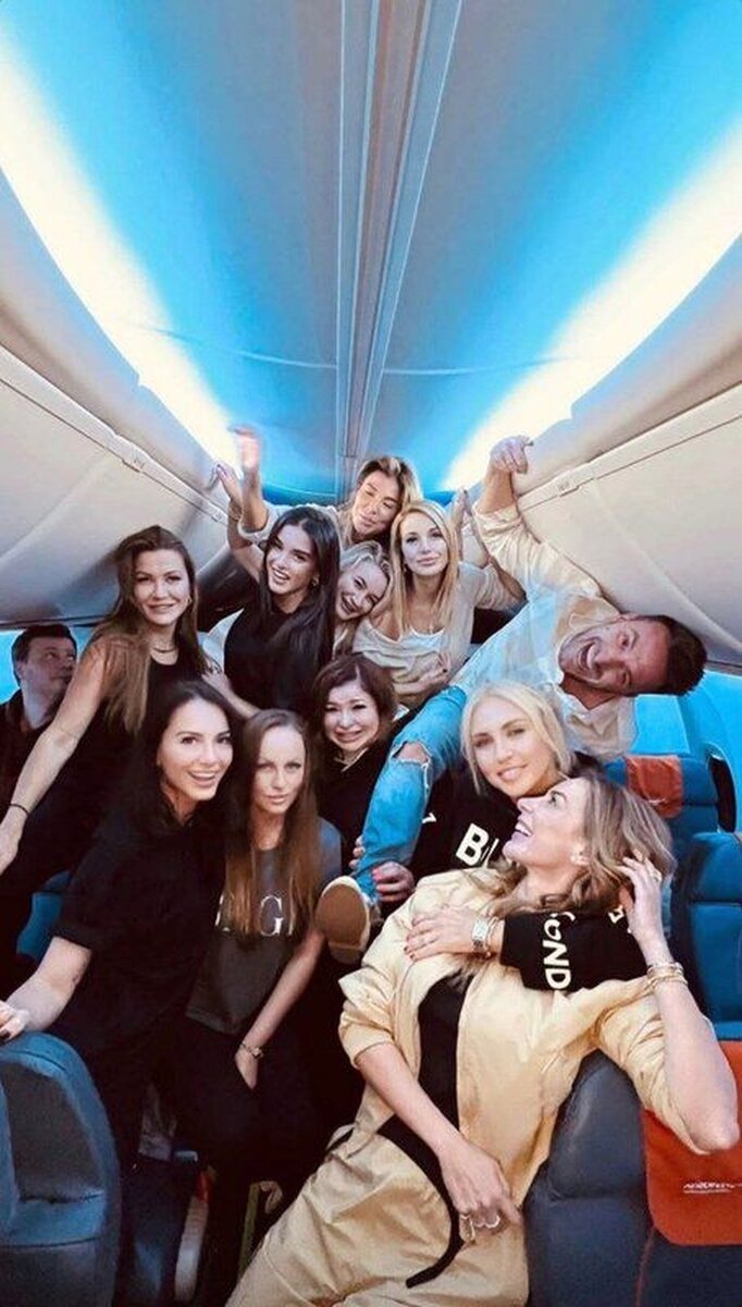     Экс-"Блестящая" улетела в Сочи на день рождения Ксении Бородиной. Фото: соцсети.
