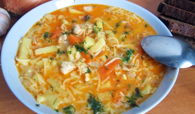 Английский куриный суп с плавленым сыром, рецепт с фото.