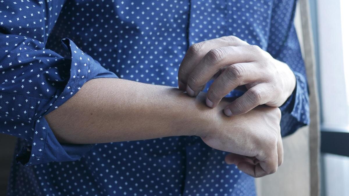    Мужчина в синей рубашке:pexels.com