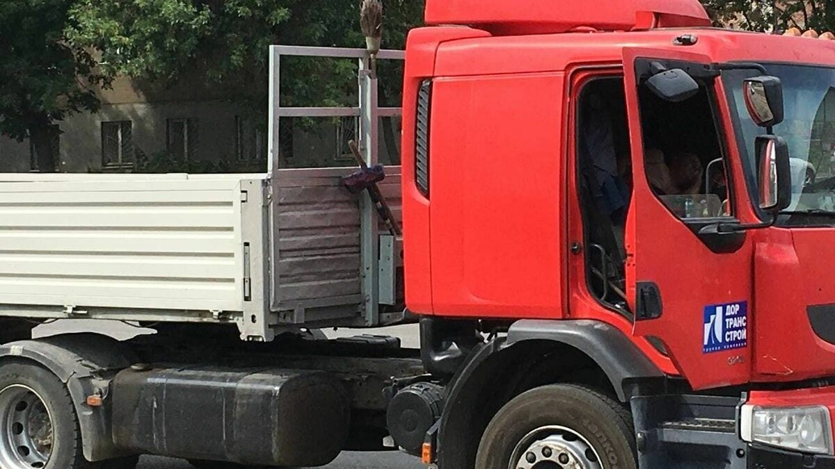     Улицы Архитектора Рехмукова и летчика Мусы Гареева должны быть готовы летом 2024 года.