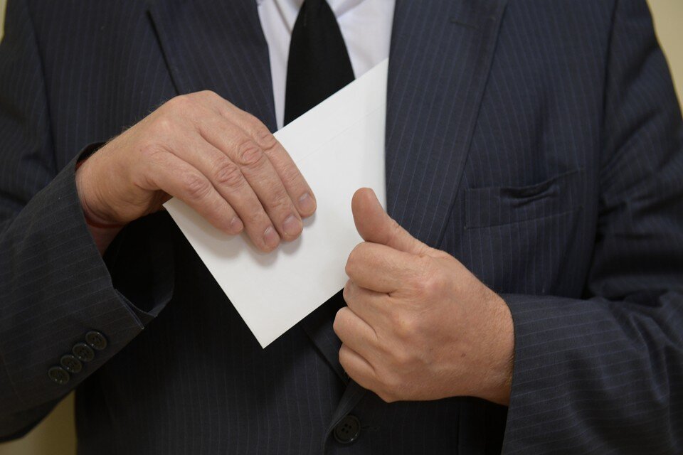     Уголовное дело направлено в суд Виктор ГУСЕЙНОВ